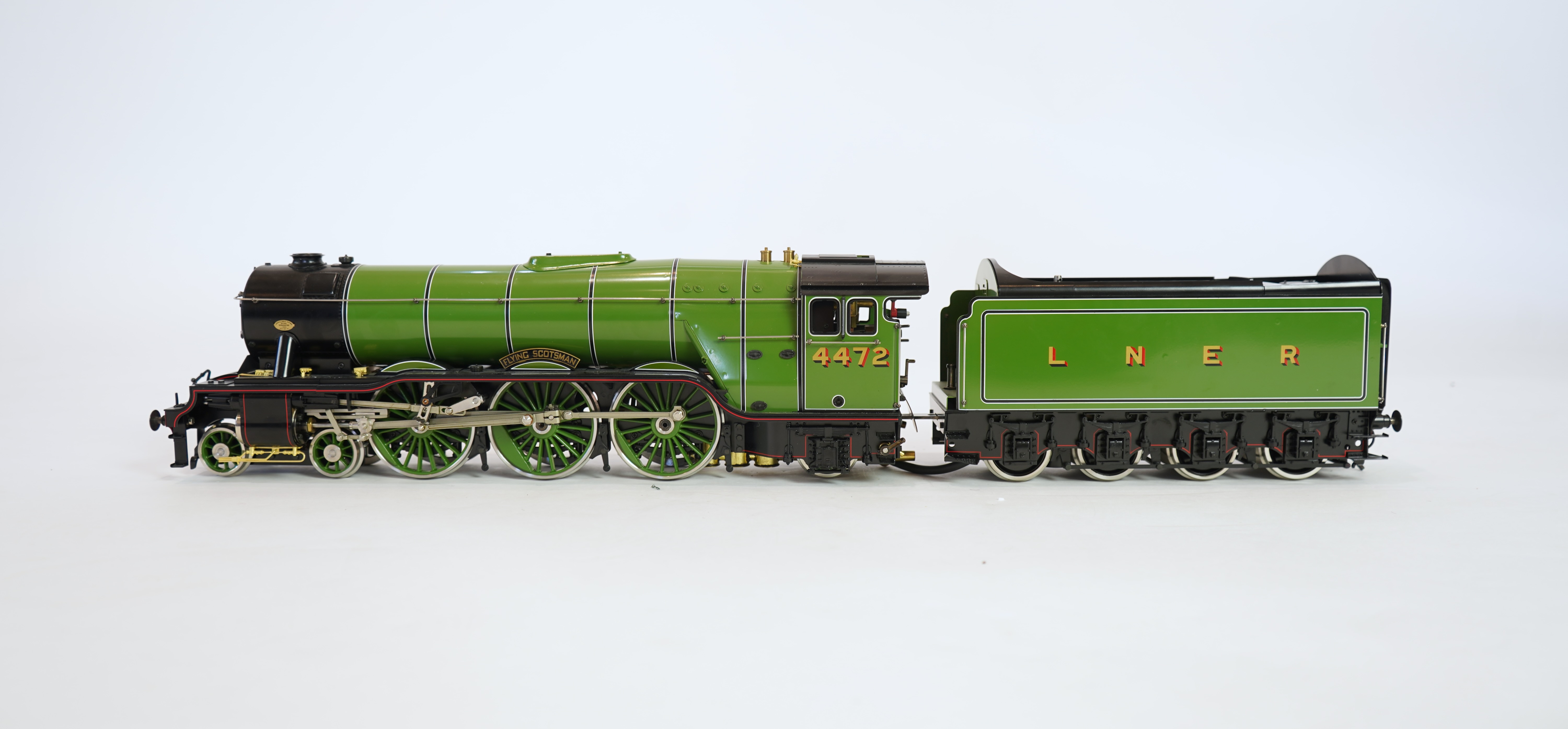 A Gauge One Aster Hobbies live steam LNER Class A3, 4-6-2 tender locomotive, Flying Scotsman 4472, the factory ‘Built Up’ version, spirit fired working three cylinder motion, with assembly instructions, operating instruc